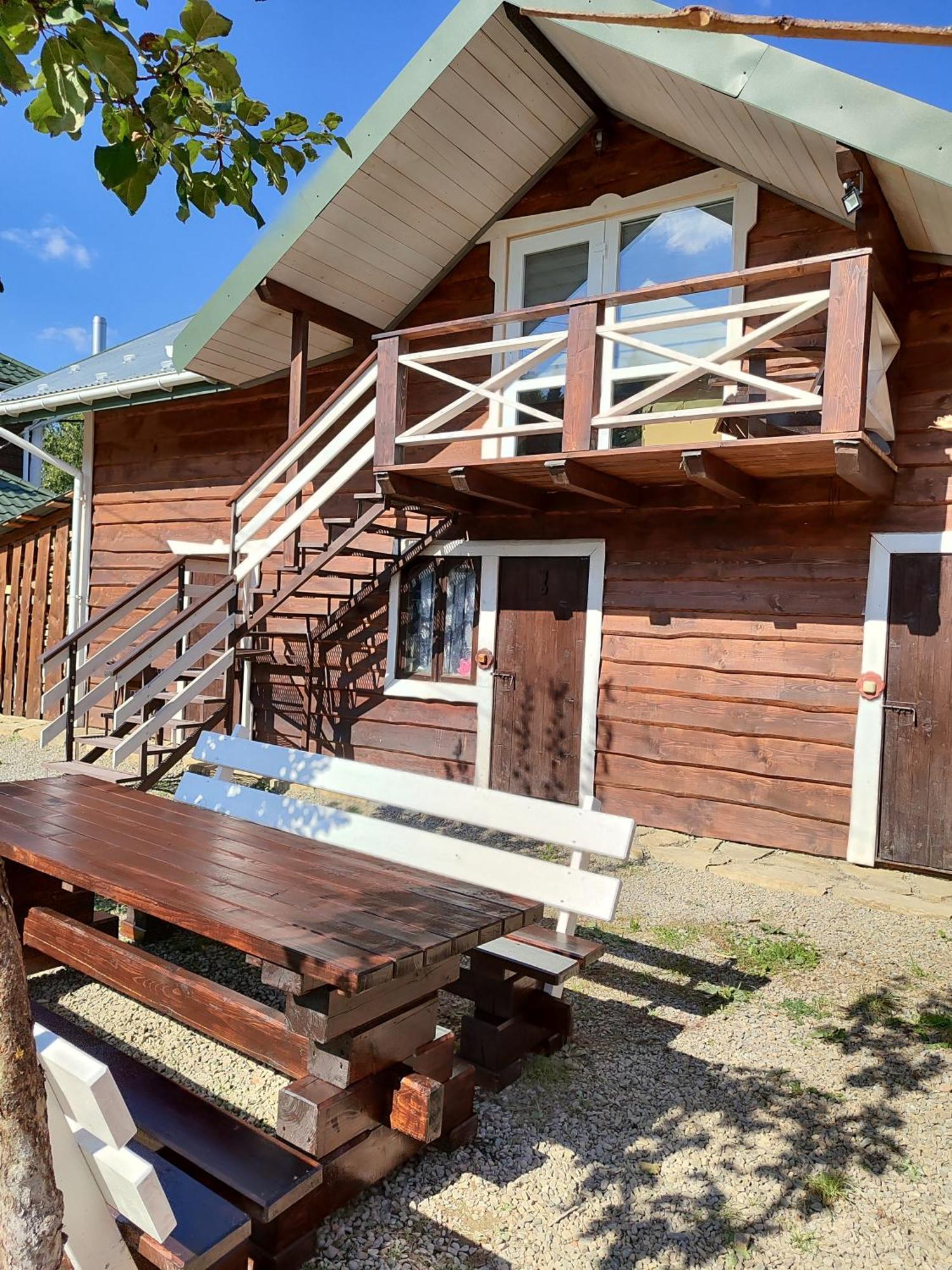 Кольорові Подорожі 2 Apartment Slavsko Exterior foto