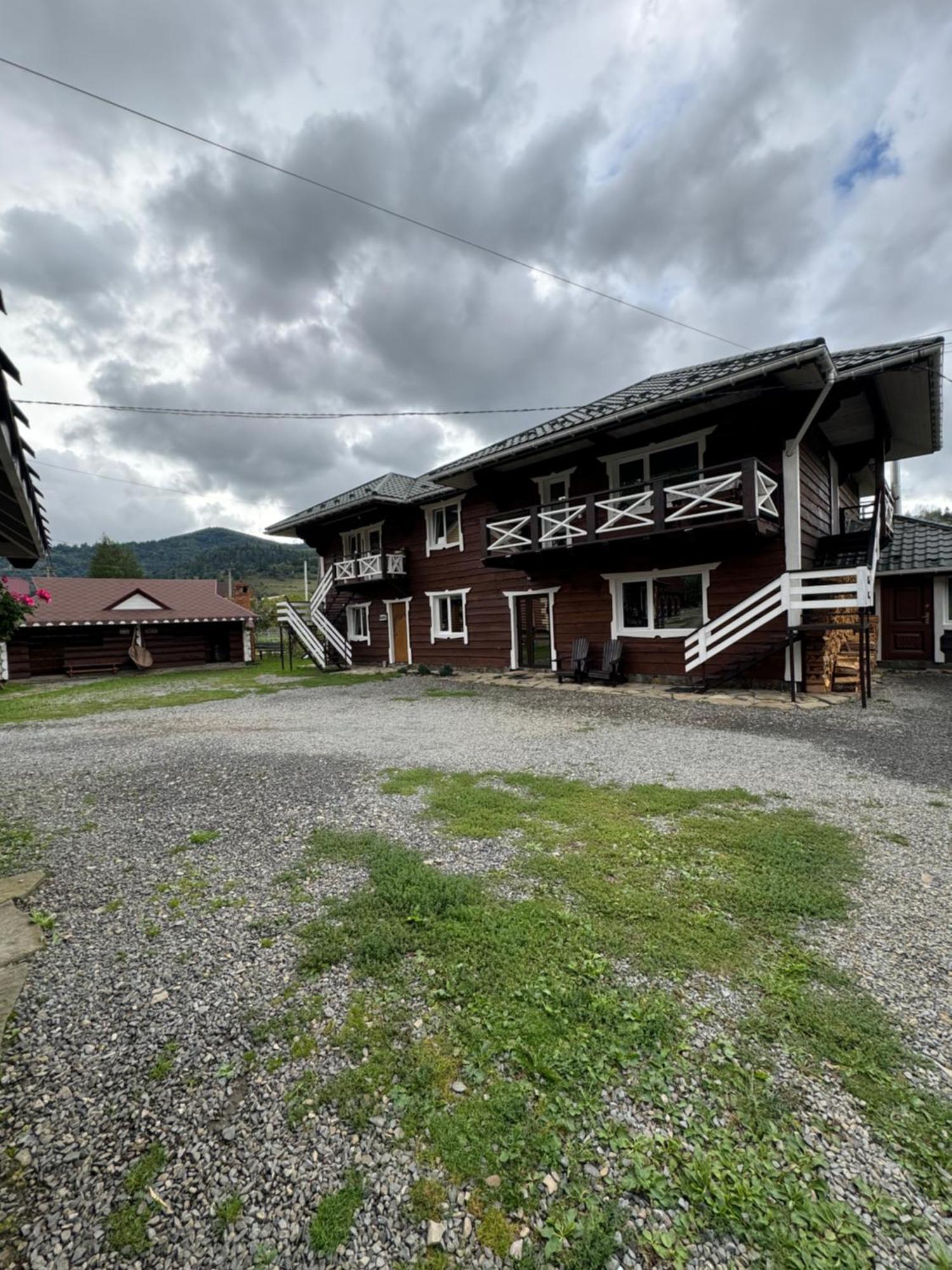 Кольорові Подорожі 2 Apartment Slavsko Exterior foto