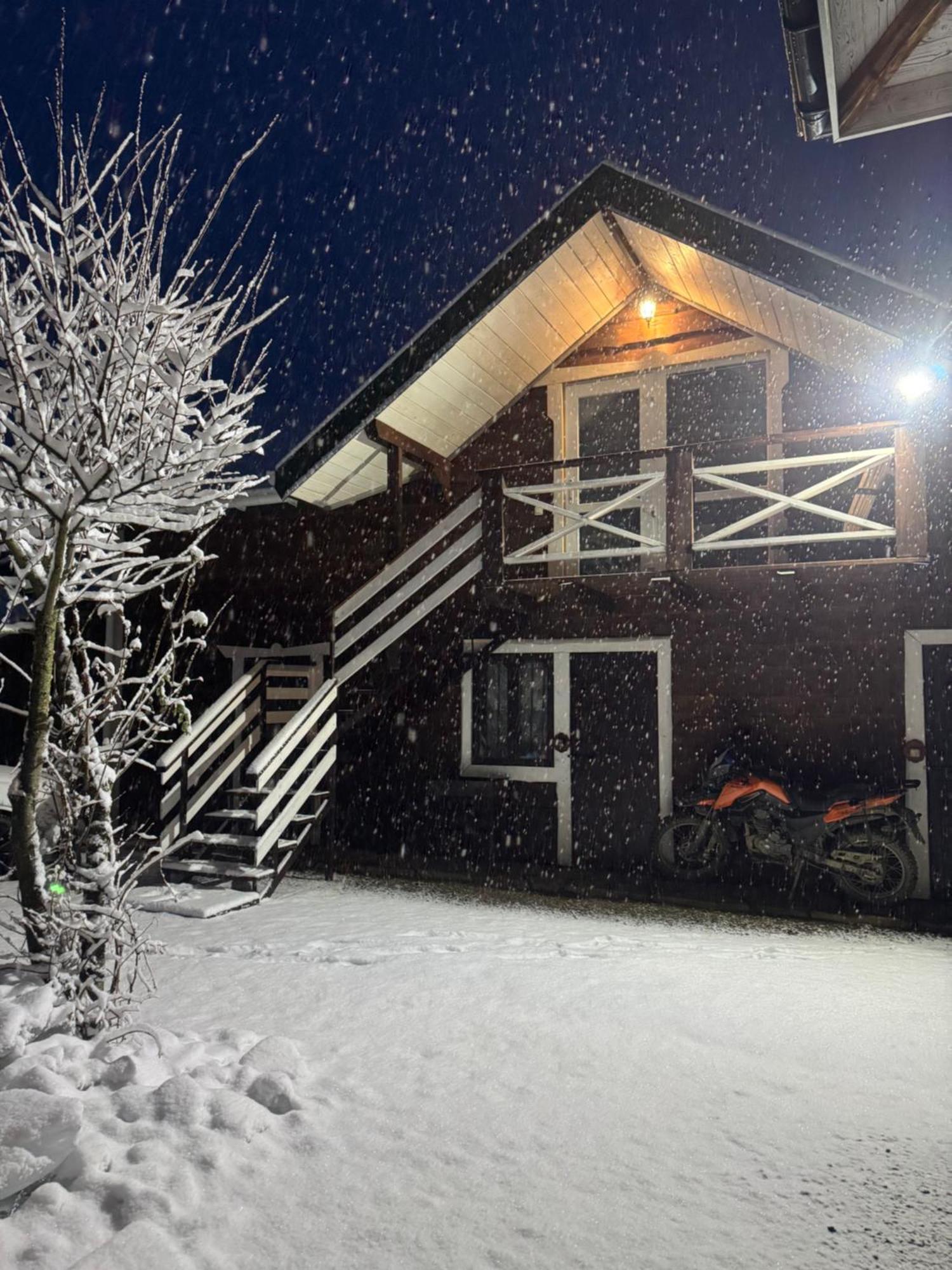 Кольорові Подорожі 2 Apartment Slavsko Exterior foto